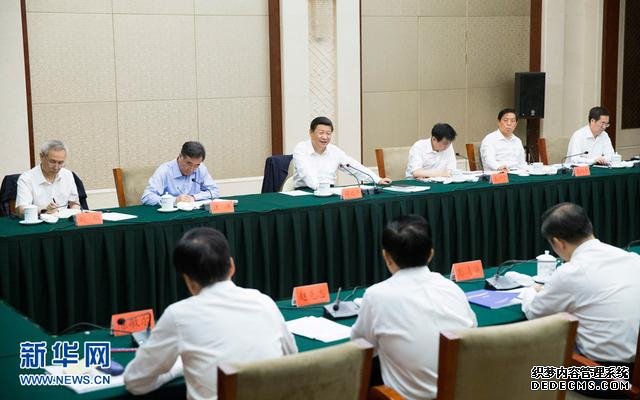 习近平：确保农村贫困人口到2020年如期脱贫